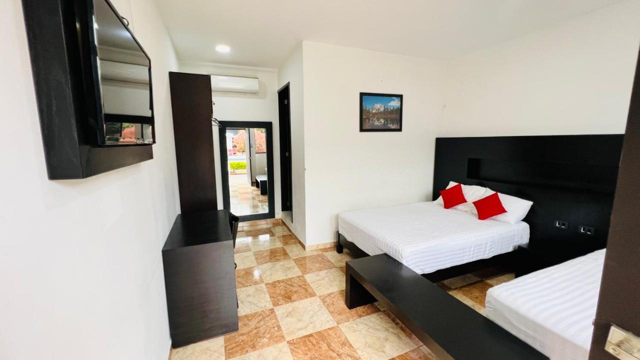 Hotel Villa Pralaya Jiutepec Extérieur photo