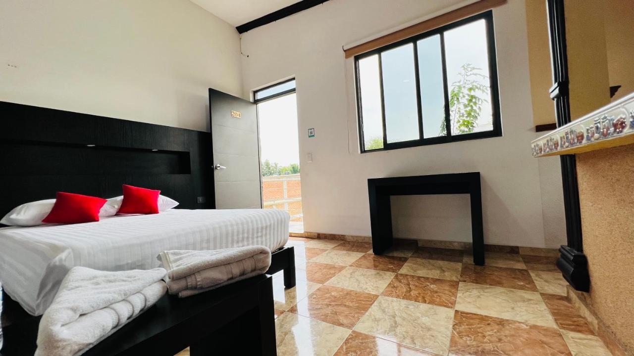 Hotel Villa Pralaya Jiutepec Extérieur photo